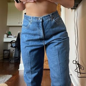 vintage lizwear mom jeans!